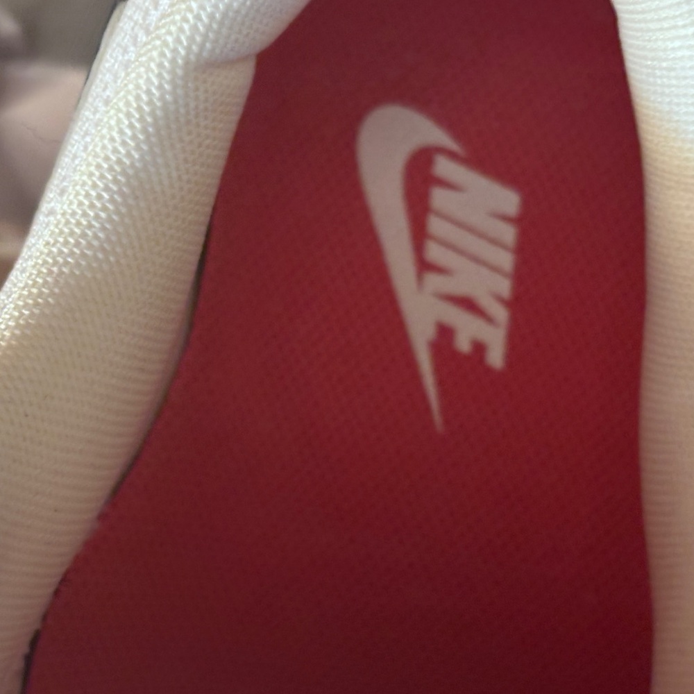Nike AirMax 90 ****PRICE DROP****